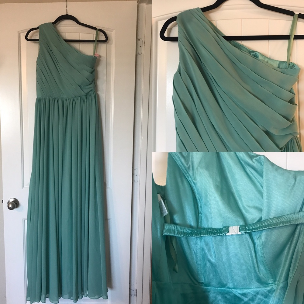 Sea foam green Formal Dress