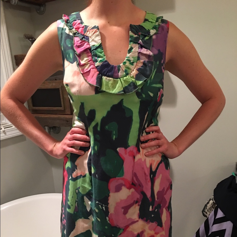 Sweet floral dress! Size 8