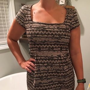 Chic black and gold Nannette Lepore - Size 8