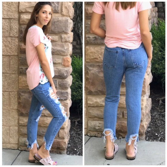 Destroyed Distressed Boyfriend Jeans - Picture 3 of 3