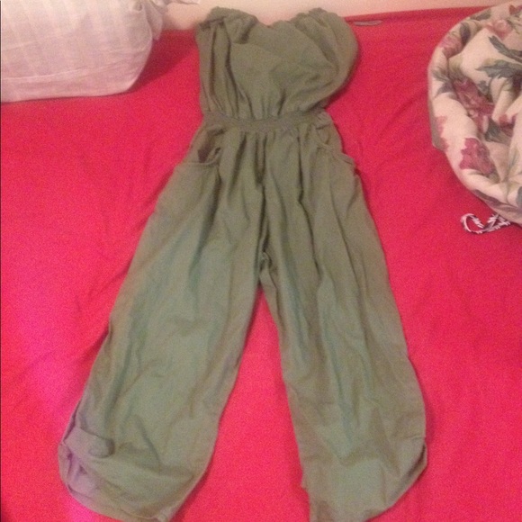 Cute jumper. - Picture 2 of 3