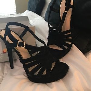 Jessica Simpson Black Suede Heel