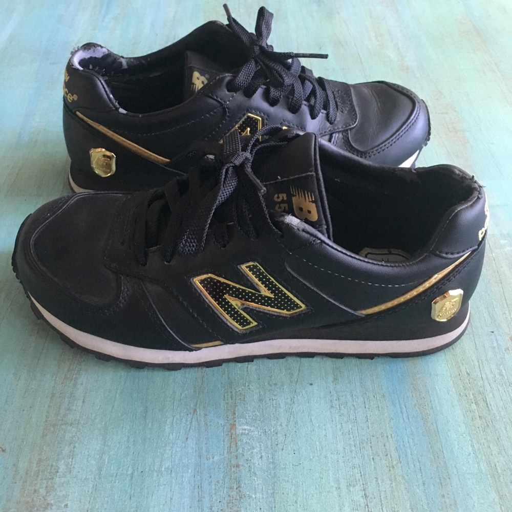 Selling these ultra sheik classic 554 New Blanace
