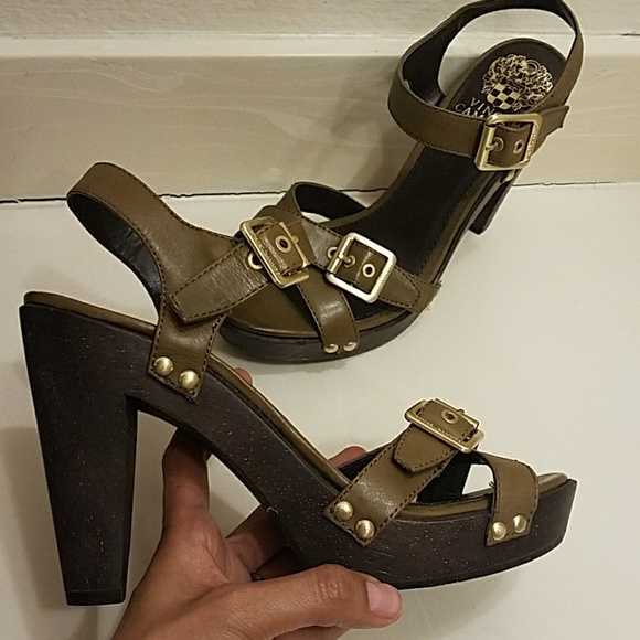 VINCE CAMUTO HEELS - Picture 6 of 7