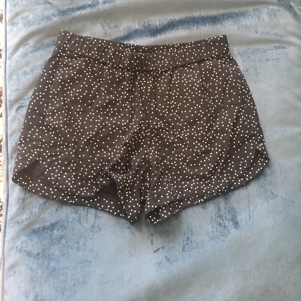 Madewell drapey pull-on shorts in dot