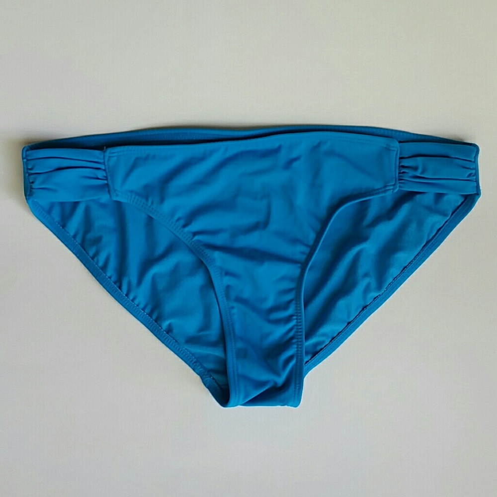 CUTE COMFY  AZURE BLUE BIKINI SWIMWEAR BOTTOM EEUC