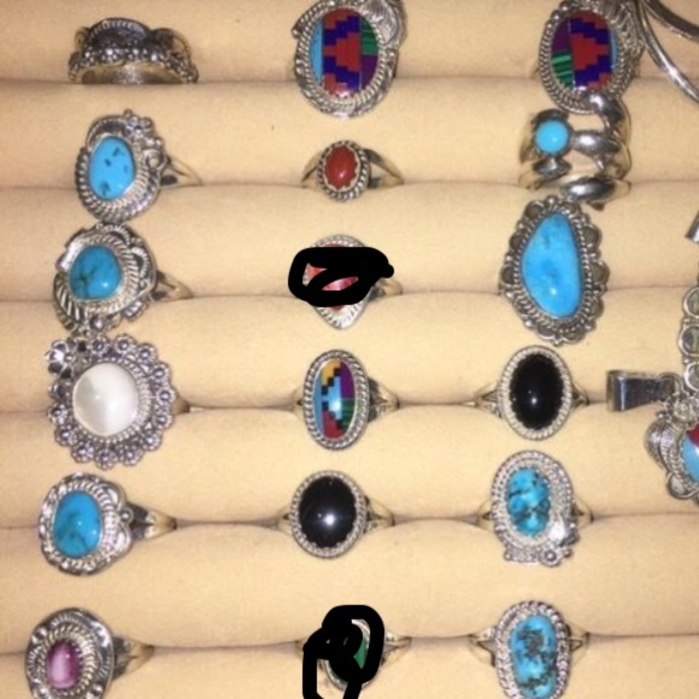 Native American jewelry. - Picture 2 of 3