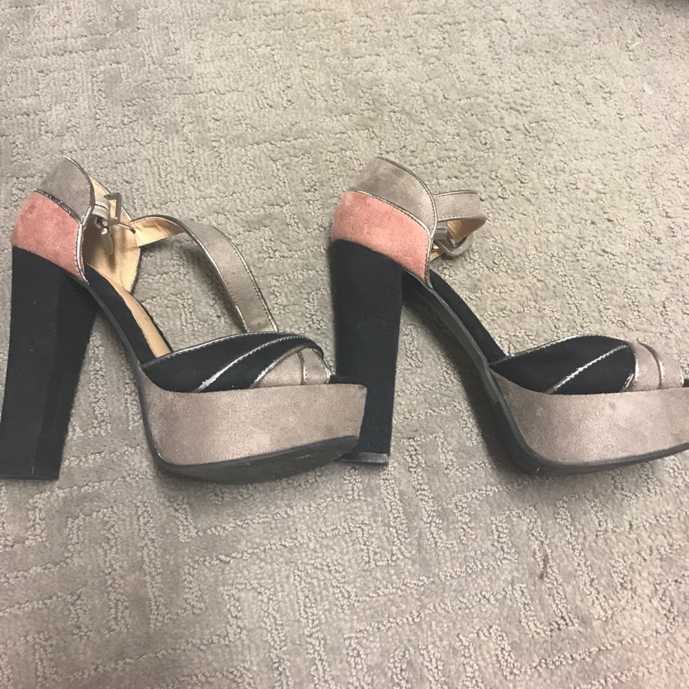 Lauren Conrad heels
