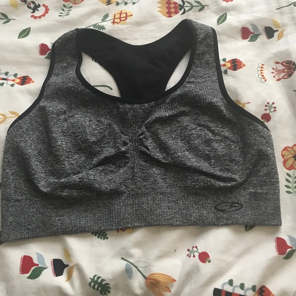 Sports bra