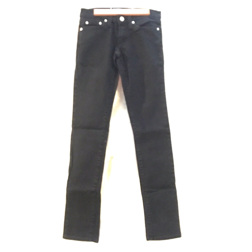 Straight Leg Jeans!!