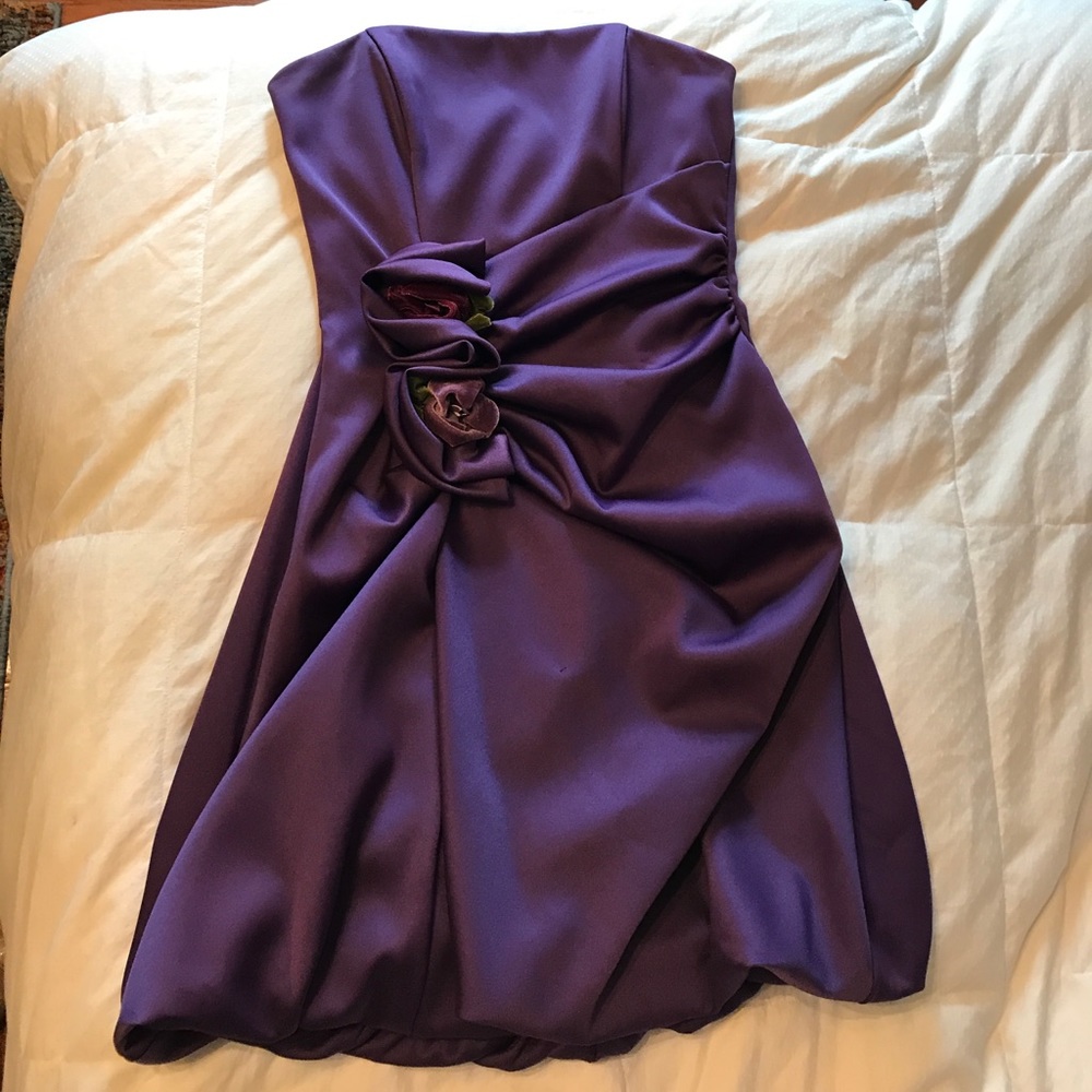 Strapless Formal Dress