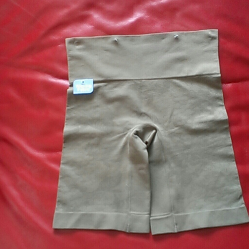 JKY Slimming Short