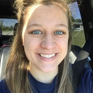 Meet your Posher, Carmen