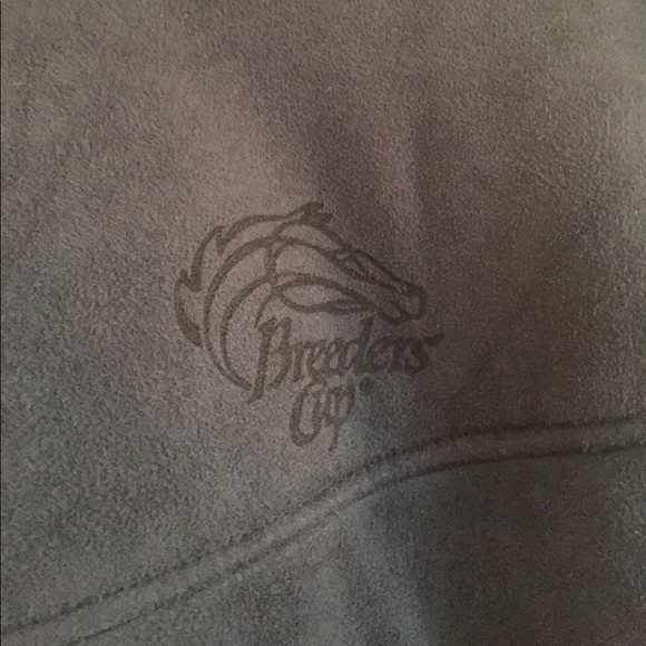 Vest - Picture 2 of 2