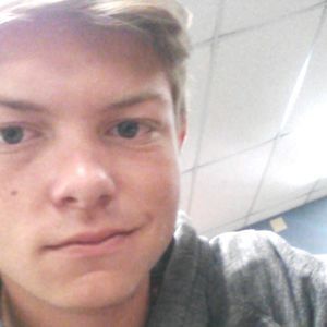 Meet your Posher, Cole