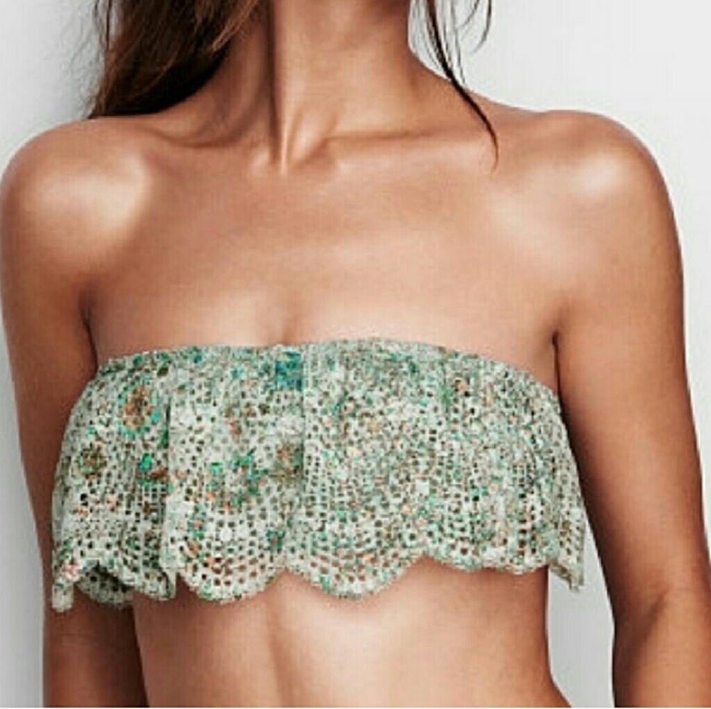 🎉HP🎉 NWOT Victoria's secret lace bandeau