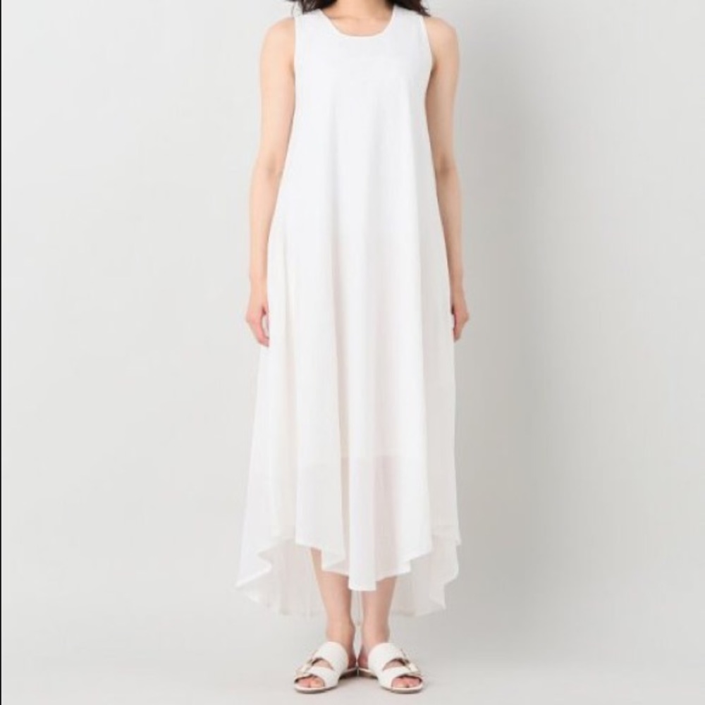 Michael Kors draped solid white cover u