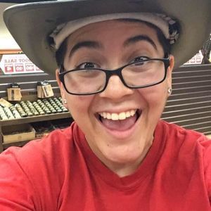 Meet your Posher, Liz