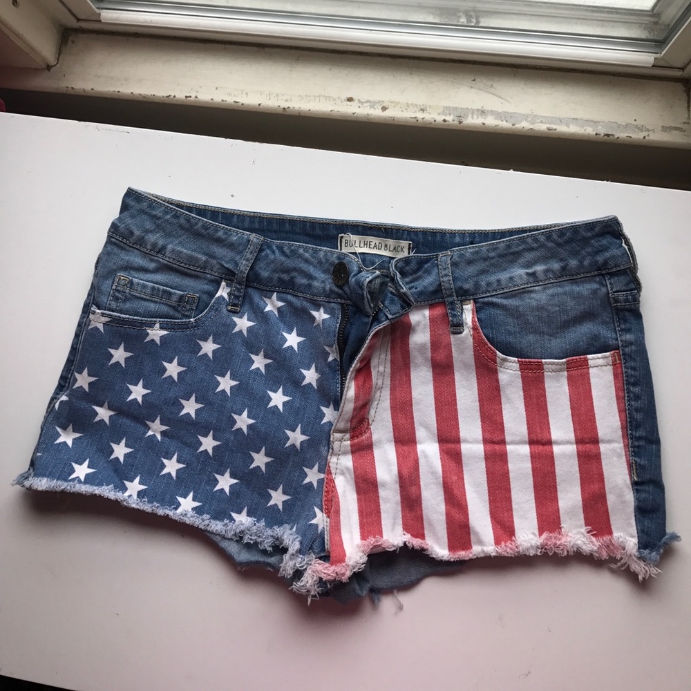 PacSun size 11 American Flag shorts
