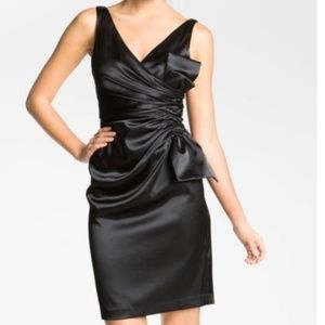 Back Satin dress with side bow