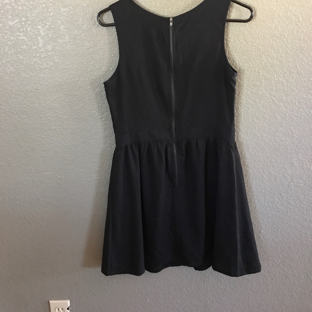 Justfab little black and lace dress - Picture 4 of 5