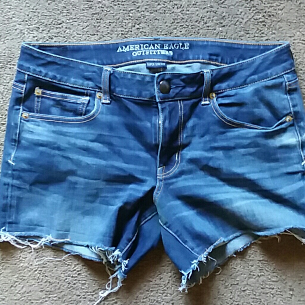 AEO shorts