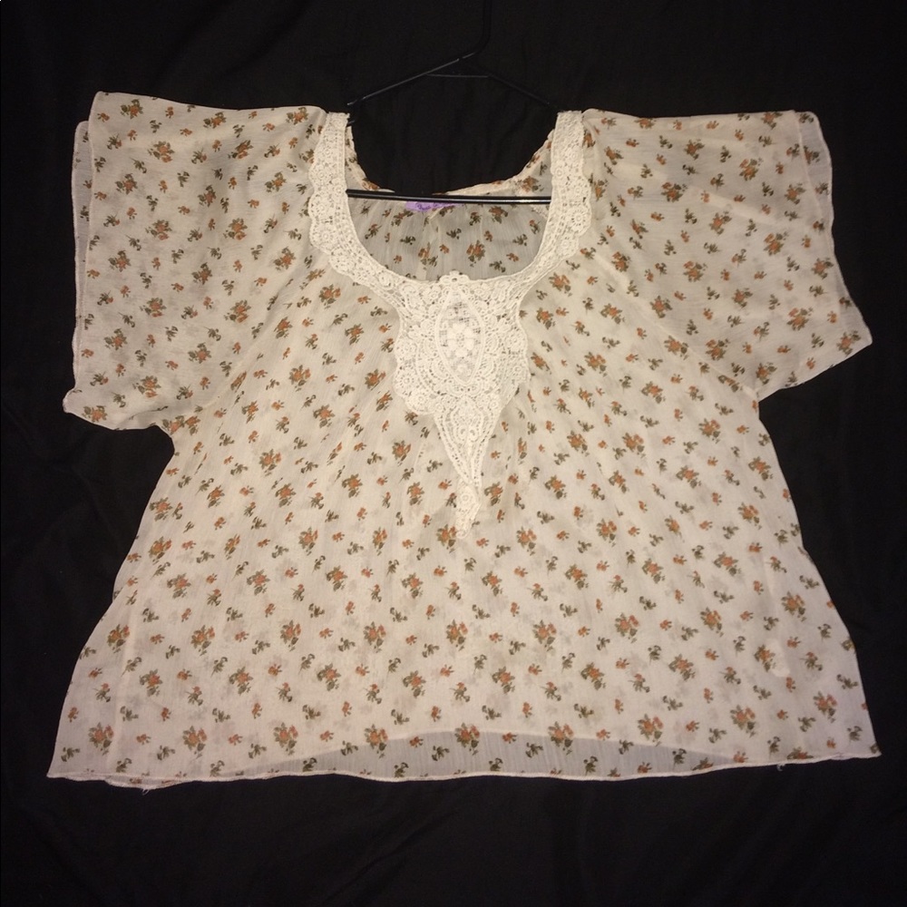 Floral Vintage Flow-y Blouse