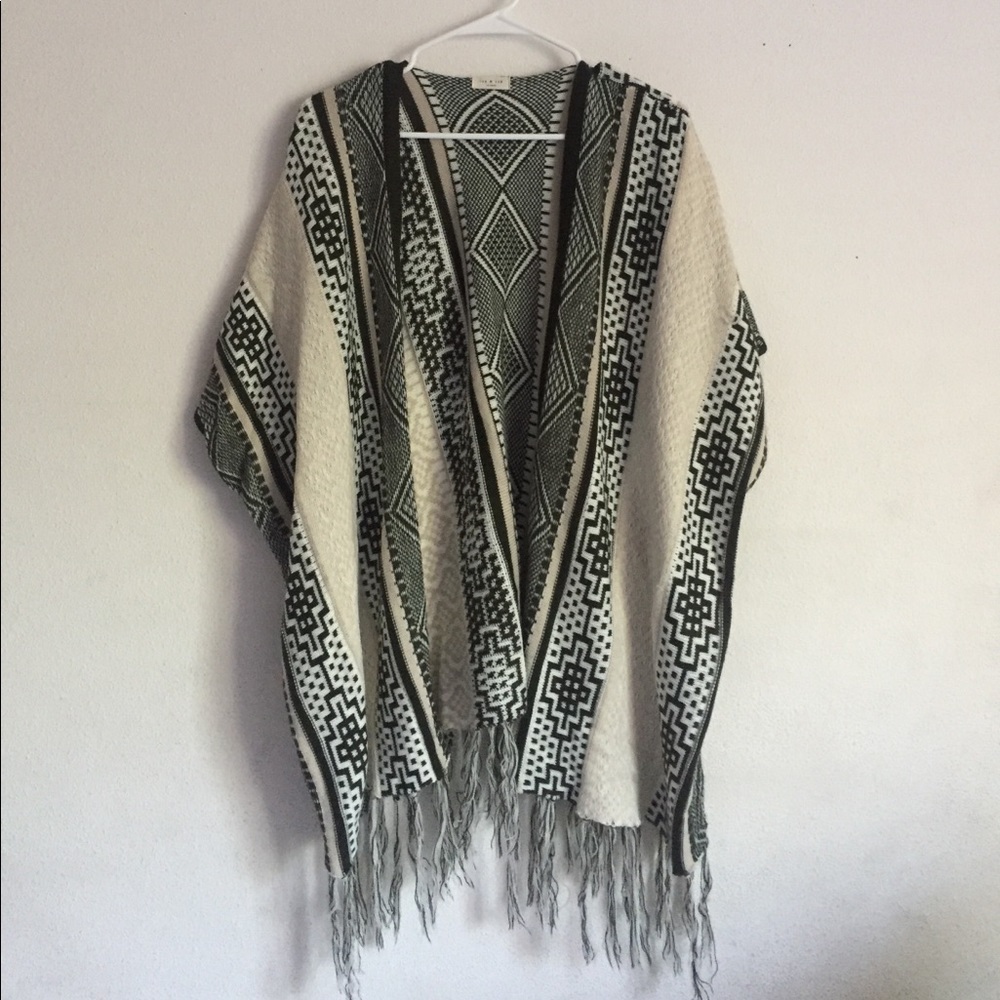 Fringe poncho