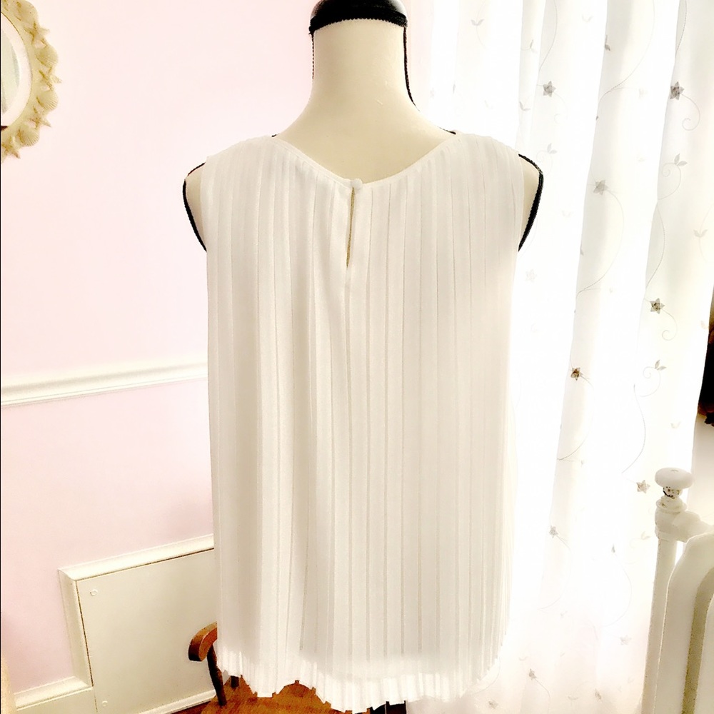 Zara Blouse - Picture 2 of 3