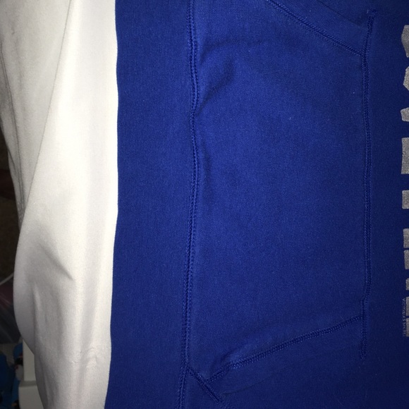 Blue colts sweatshirt - Picture 3 of 4