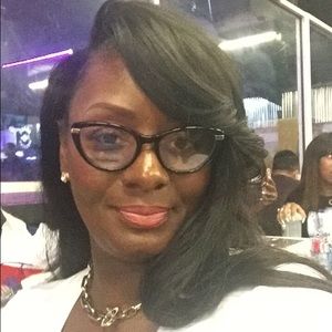 Meet your Posher, Bertha