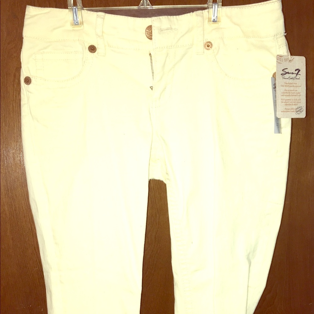 Seven7 Jeans! Never Worn! Size 12!