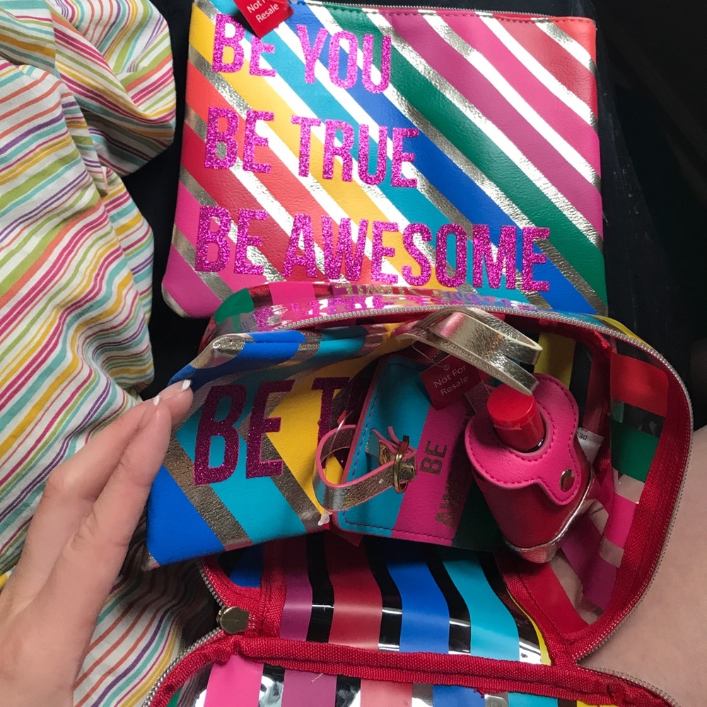 Charming Charlie ditty bag set