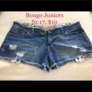 Bongo. Sz 17 Juniors Distressed Shorts