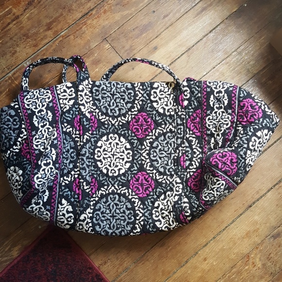 Vera Bradley Handbags - New Large Vera Bradley Weekender Duffle