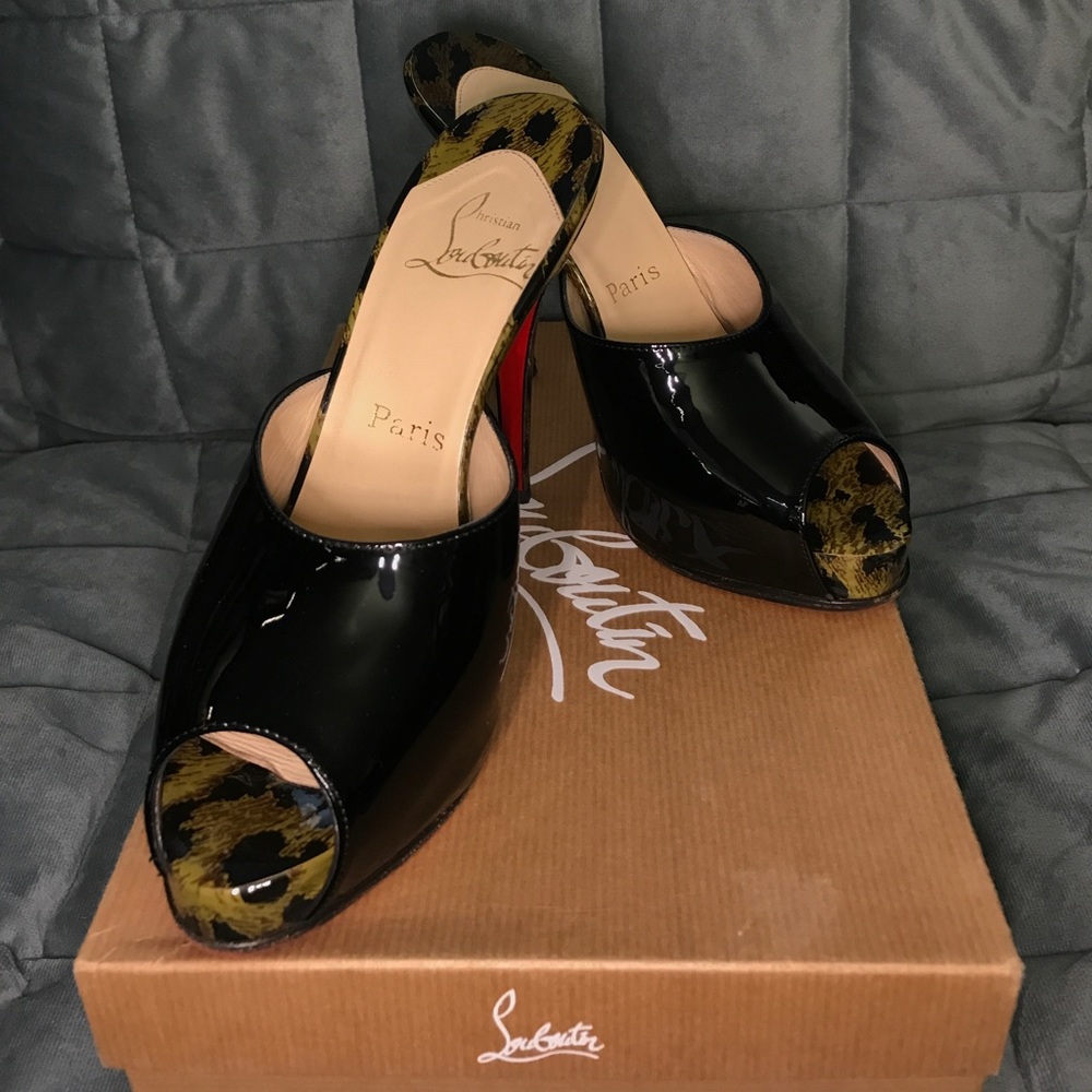 Authentic Christian Louboutin Loepard patent heels