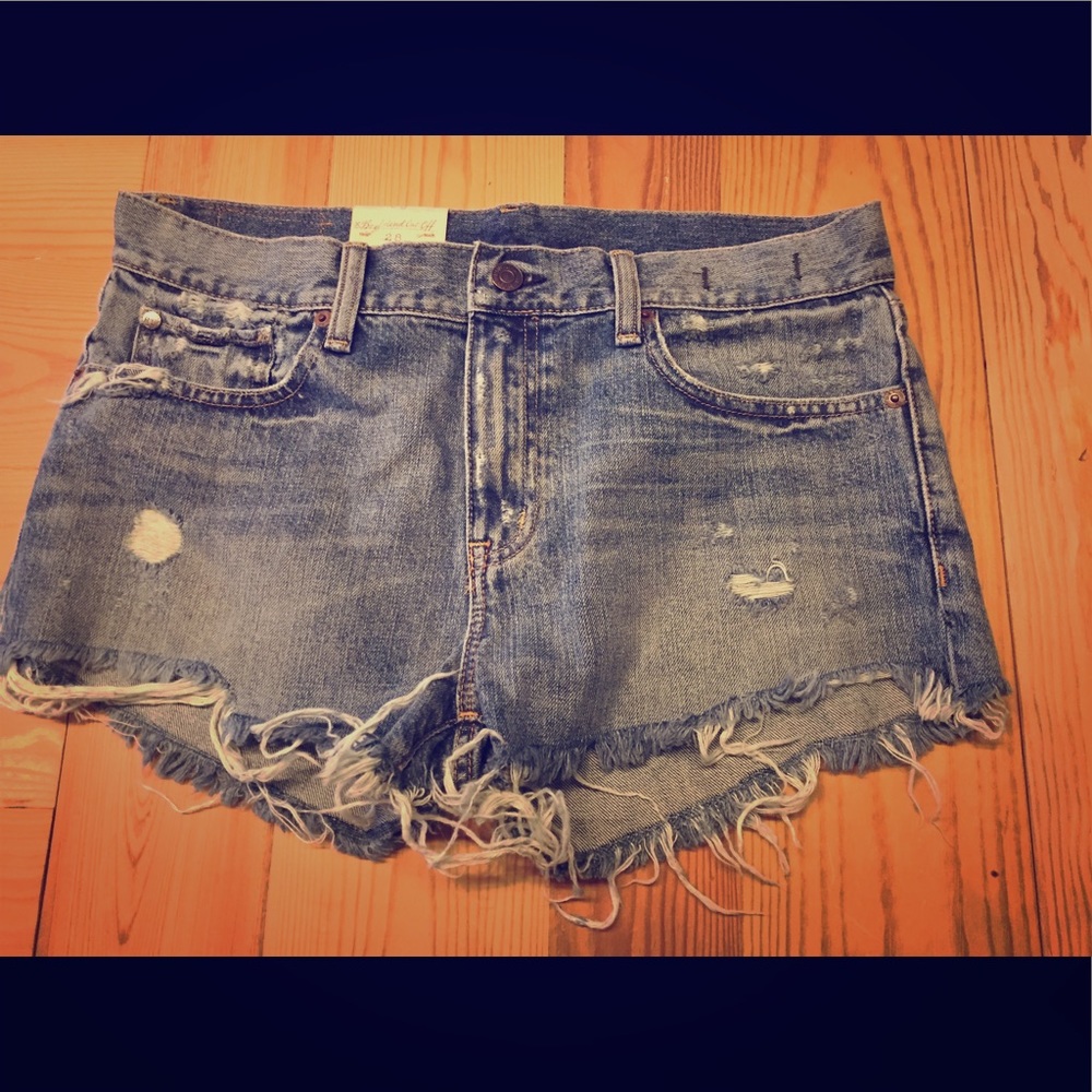 NWT Ralph Lauren Cut-off boyfriend denim shorts 28