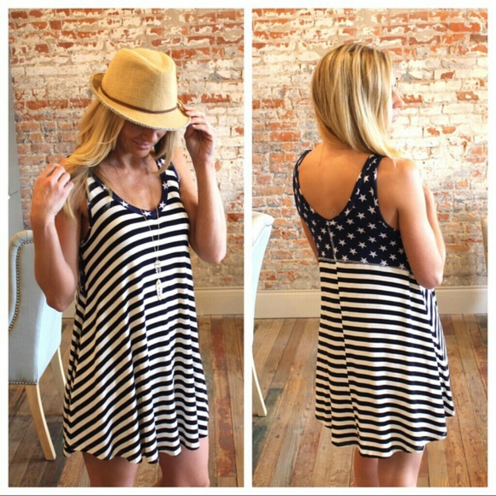 *last S!* Stars and stripes tunic dress - Picture 2 of 6