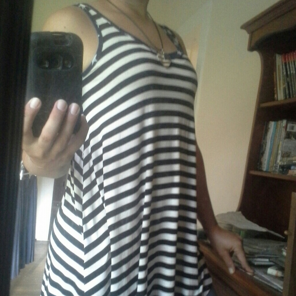 *last S!* Stars and stripes tunic dress - Picture 3 of 6