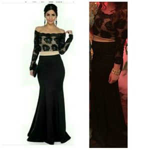 Windsor Mermaid beautiful black off shoulder dress