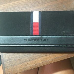 Women's Tommy Hilfiger Wallet