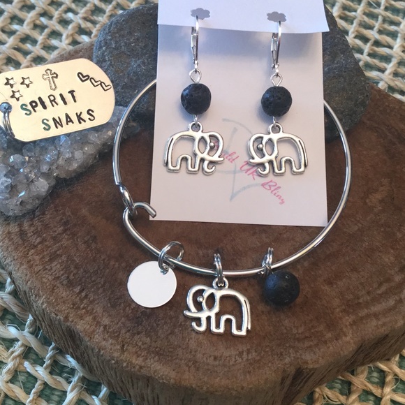 🐘Diffuser bead Elephant Charm set🐘 - Picture 2 of 8