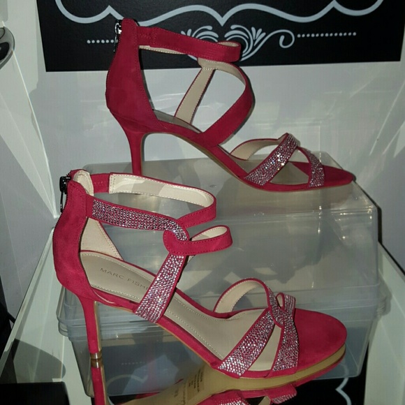 *ON SALE*NEW MARC FISHER LEXCIE 2 OPEN TOE CANVAS - Picture 2 of 8