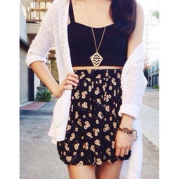 Brandy Melville Dresses & Skirts - Sunflower skirt