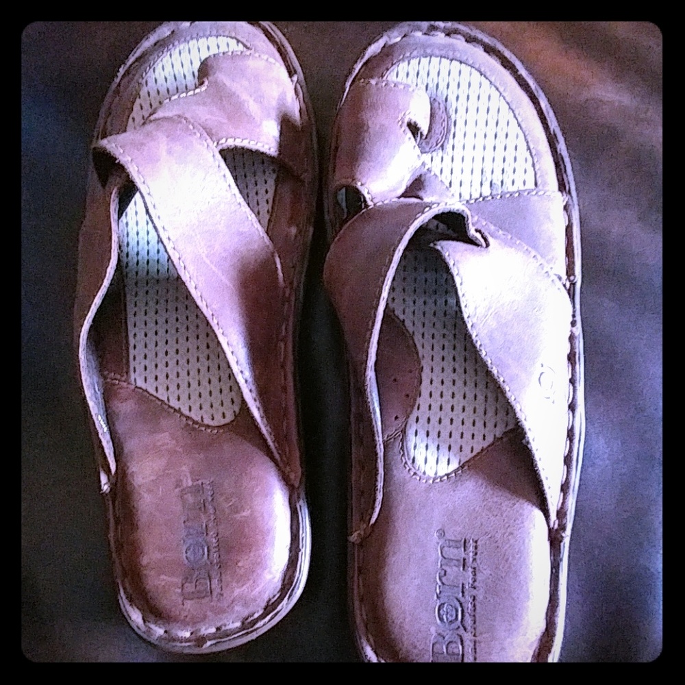 Born flip flop thong sandals brown sz 10