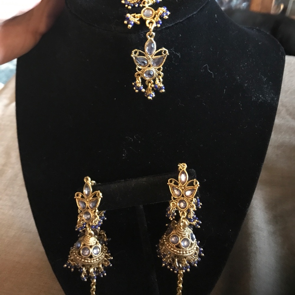 Head piece and Earrings.