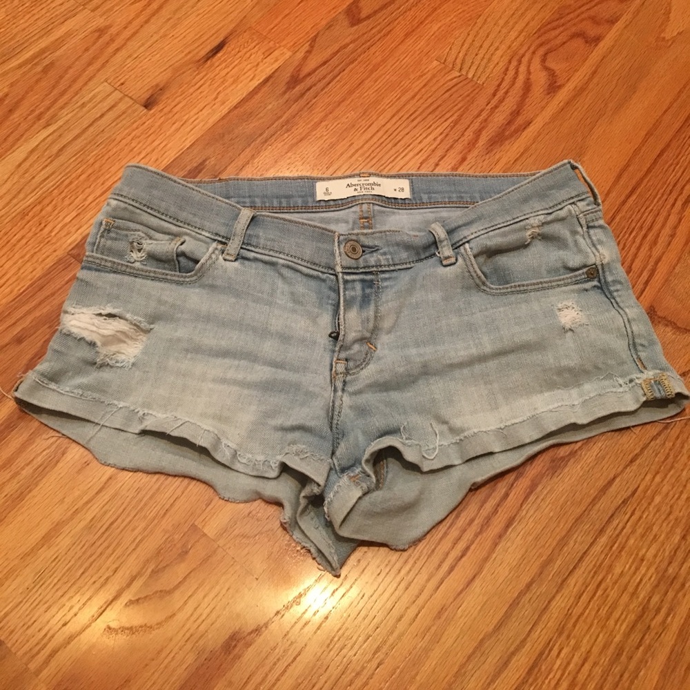 Abercrombie Medium/Light Wash Shorts