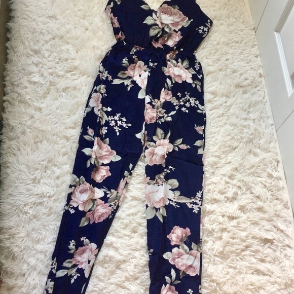 Last one XS ✨✨✨✨ - Picture 3 of 6