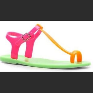 New BCBG Jelly sandal NWOT
