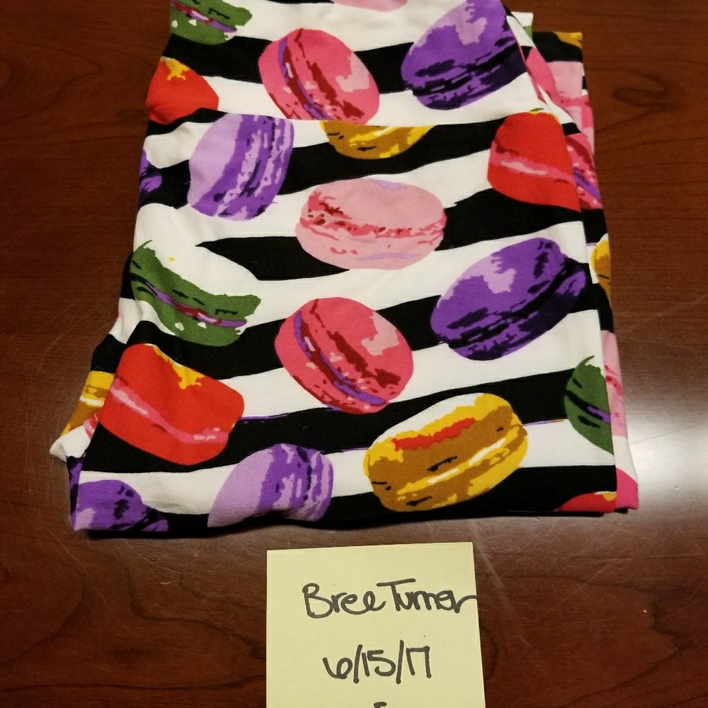 Lularoe OS leggings Price per legging Macaroons